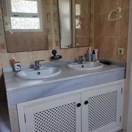 Royale Apartment